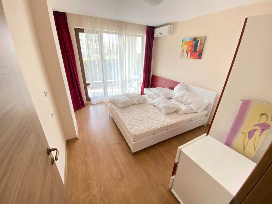 Продава се Тристаен апартамент в Свети Влас - 124 кв.м за 1436 €/кв.м - Снимка #4