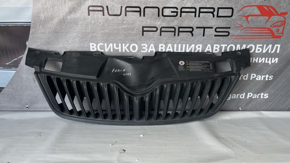 Решетка Skoda Fabia 2