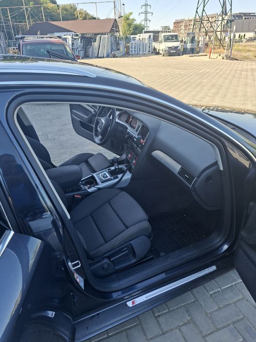 Vând Audi a6c6 break