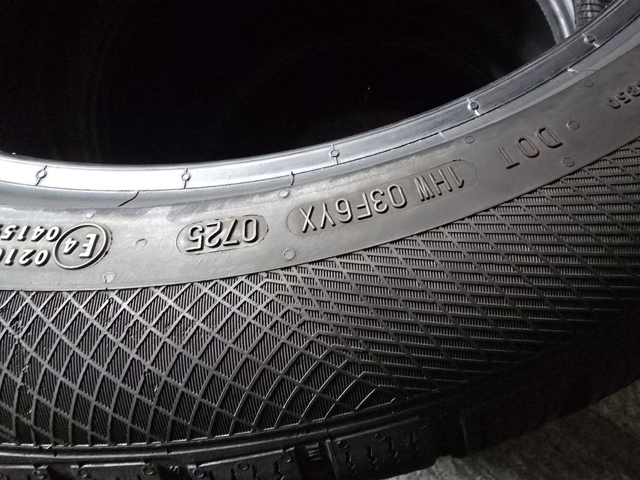 Continental 235/50 R19 99V MS iarnă