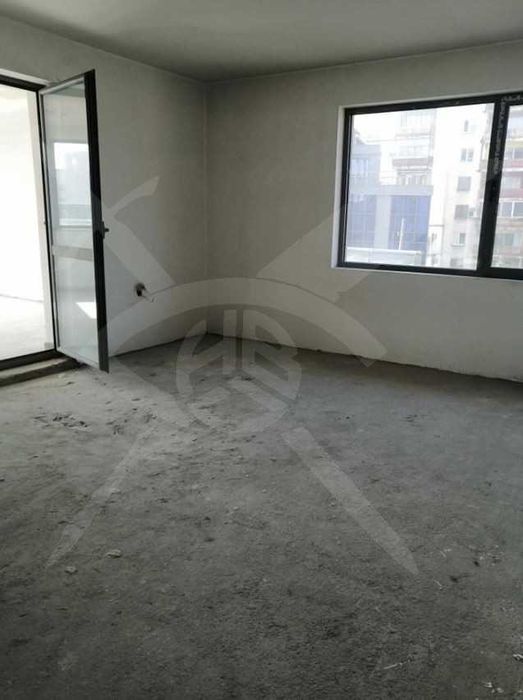 Продава се Многостаен апартамент в Пловдив, Център - 250 кв.м за 1000 €/кв.м - Снимка #2