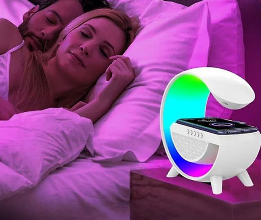 Тонколона с LED светлинки и станция за безжично зареждане с LED светли