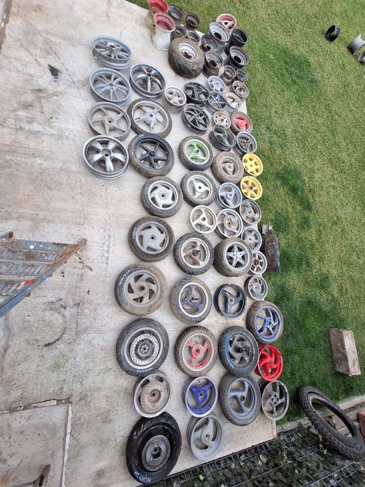 Roti scutere piaggio/aprilia/honda/yamaha/etc.