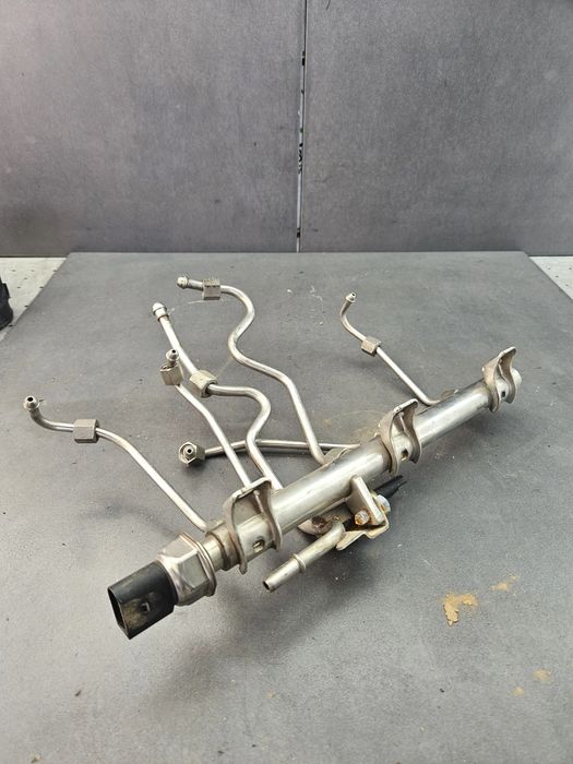 Rampa injectoare 7547883-04 BMW Seria 1 2005 116i MT (115 hp)