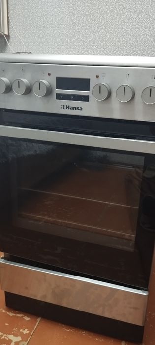 Электрическая плита Hansa