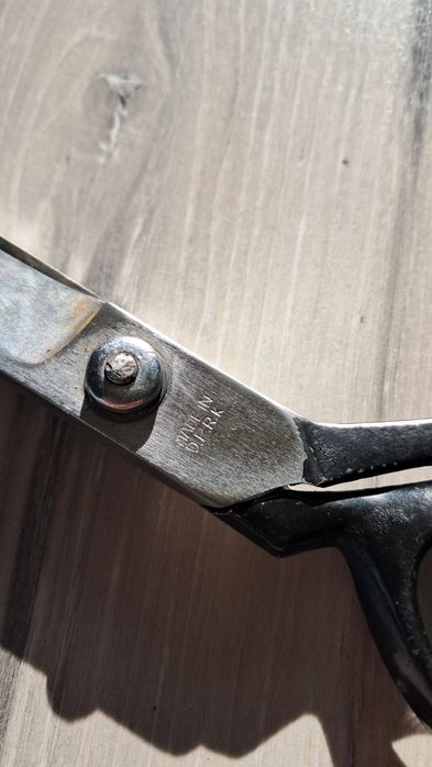 Стара шивашка ножица