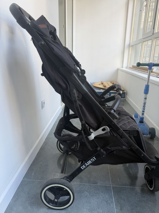 Продам коляску Dearest