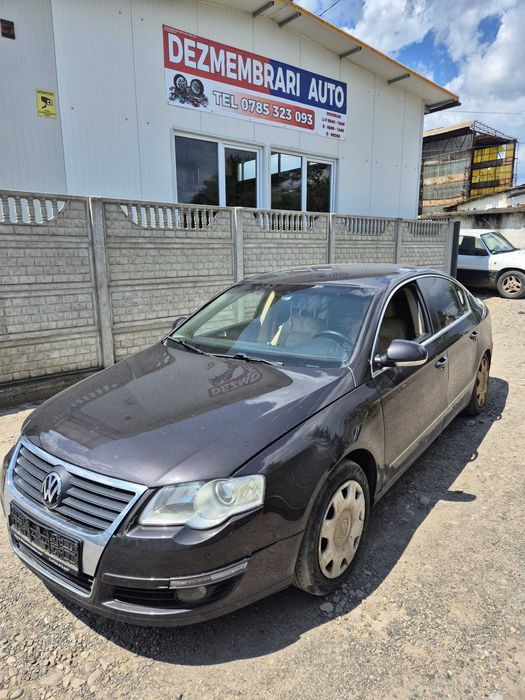Dezmembram Volkswagen Passat B6 2.0 BMR DSG Capota/ far/ aripa /trager