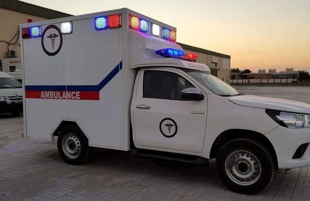 TOYOTA HILUX 4X4 Ambulance/ Машина скорой помощи/ цена с растаможкой