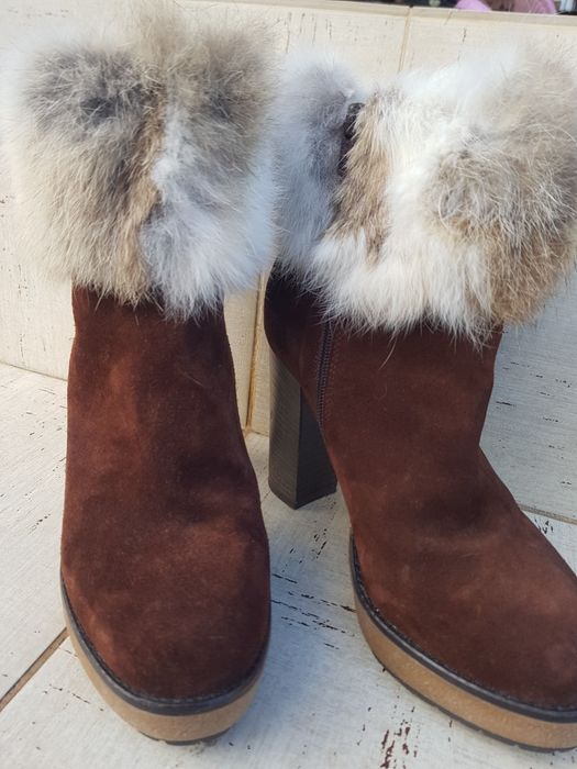 Ghete cu toc din piele si blanita naturala MANAS 37