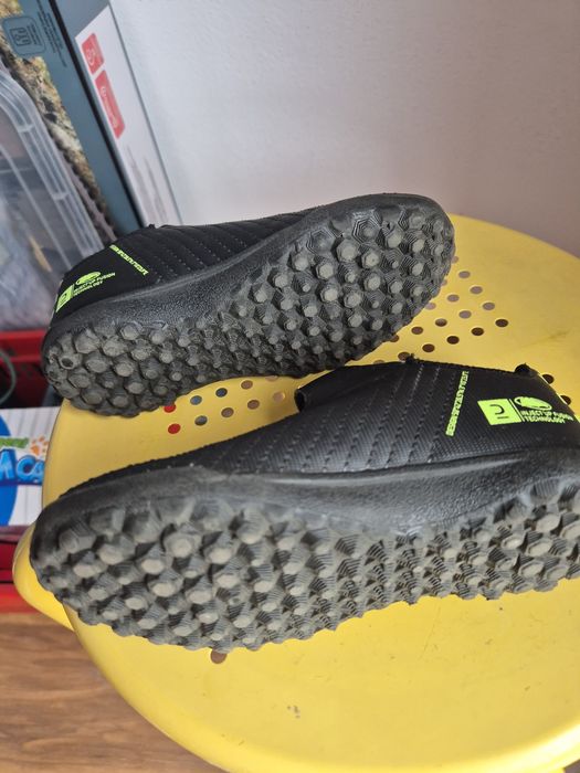 Ghete sintetic Decathlon 27