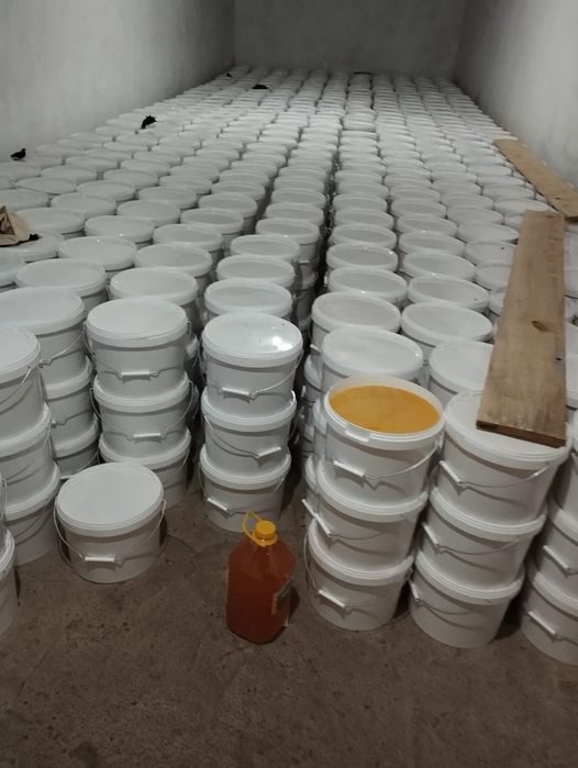 Продаётся восточно-казахстанский мёд