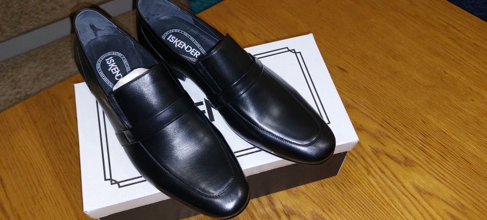 Мужской обувь 41 раз.Турецскийй  Фирмы  Iskender