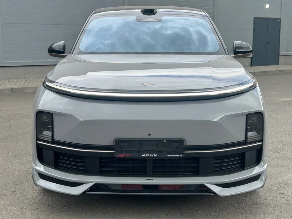 Продам Li 9 auto 2026 рестайлинг свой нардо грей