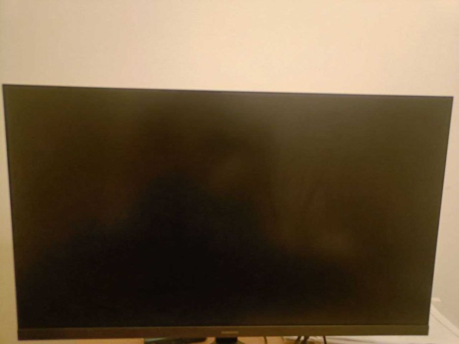 Широкоформатен LED монитор Samsung  27" (68.58 cm)