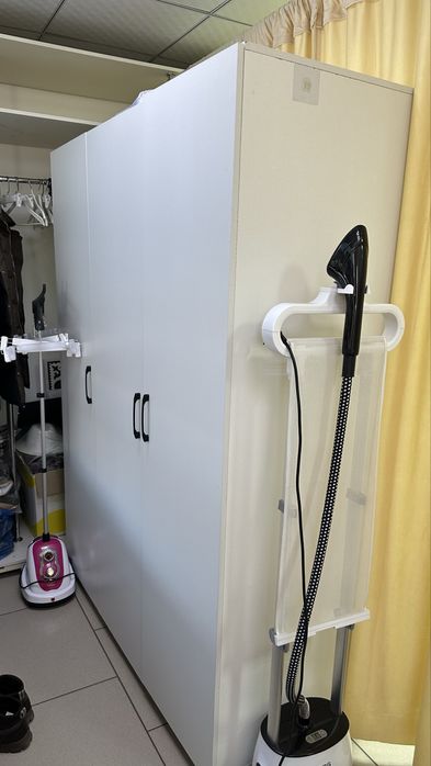 продам шкаф срочно