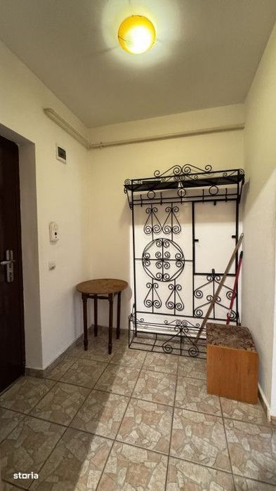 1 camera, 33 mp, balcon 12 mp, etaj 2, Sud, Floresti Eroilor