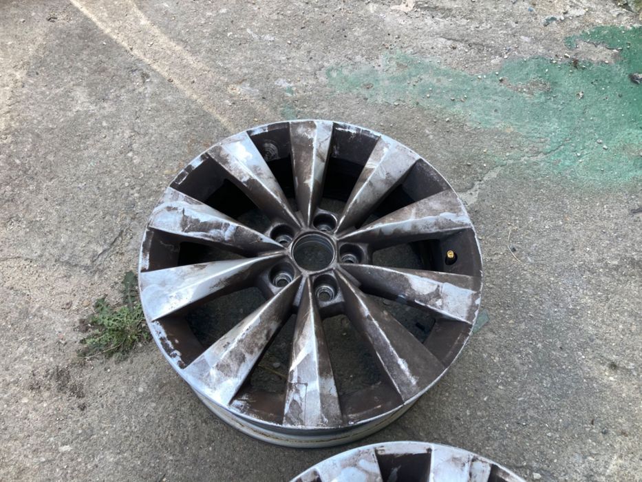 Janta aliaj 16” Skoda Scala Skoda Kamiq R16
Model castor