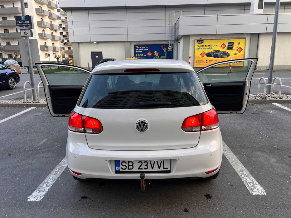 VOLKSWAGEN Golf 2011 — imagine 2