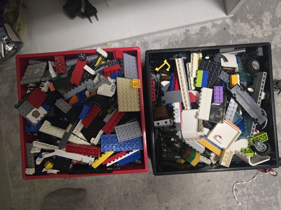 продам все LEGO на фото оригинал
