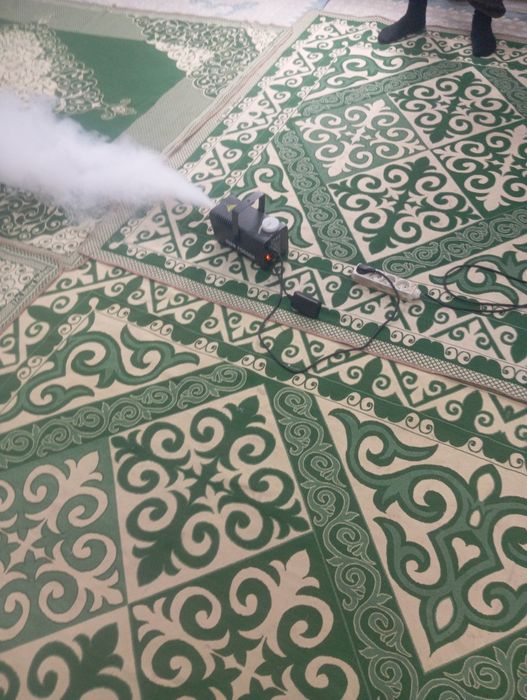 Уборка и химчисика