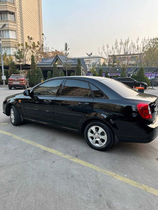 Lacetti GENTRA FULL 2022/23