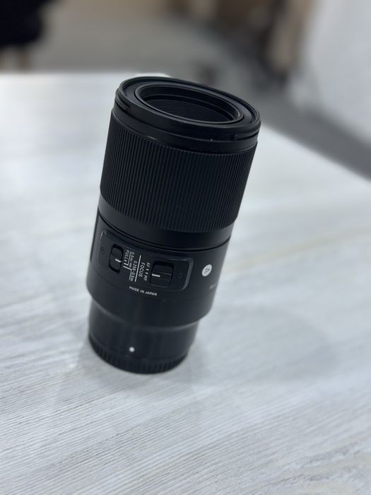 Sony uchun 70 mm makro obyektiv