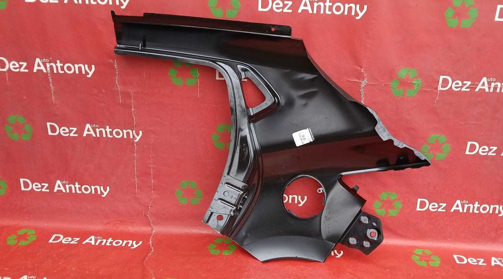Aripa dreapta spate NOUA ORIGINALA Renault Clio 4 Hatchback
