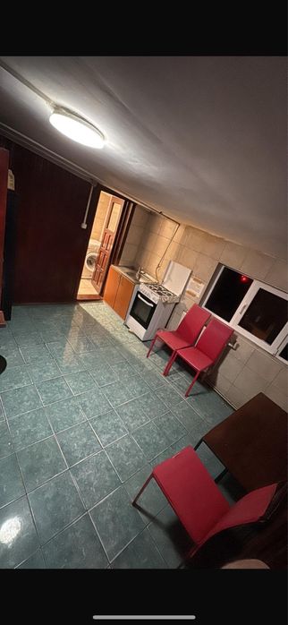 Camera privata la vilã!dar cu baie bucataria comun fac contract! iasi tg cucu garantia in rate persoana fizica proprietar mentananta ajutor 24/24.