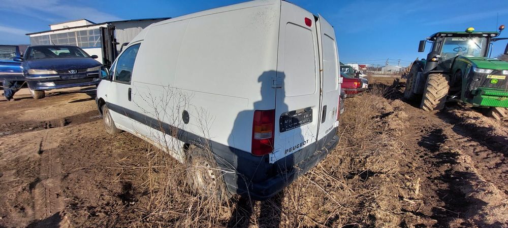 Dezmembrari Peugeot EXPERT 2004 VAN 1.9diesel