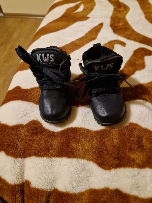 Ghete pt copii marimea 22 Din Anglia