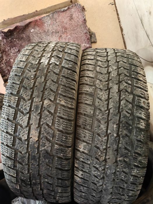 Продам шины Viatti 235/65r16C