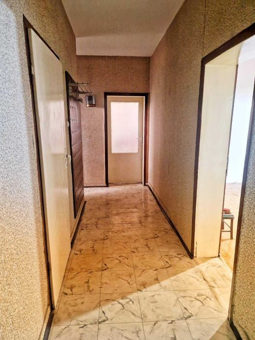 Имот Корект продава Етаж от къща и Гараж, ЦГЧ, Асеновград