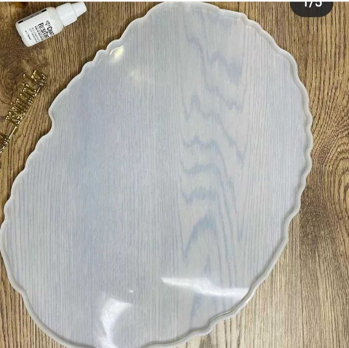 срочно продается молды