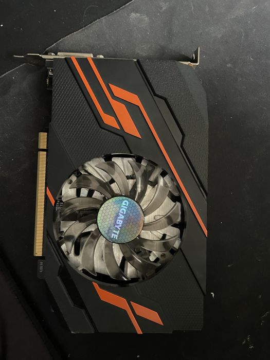 Vand placa video 1030