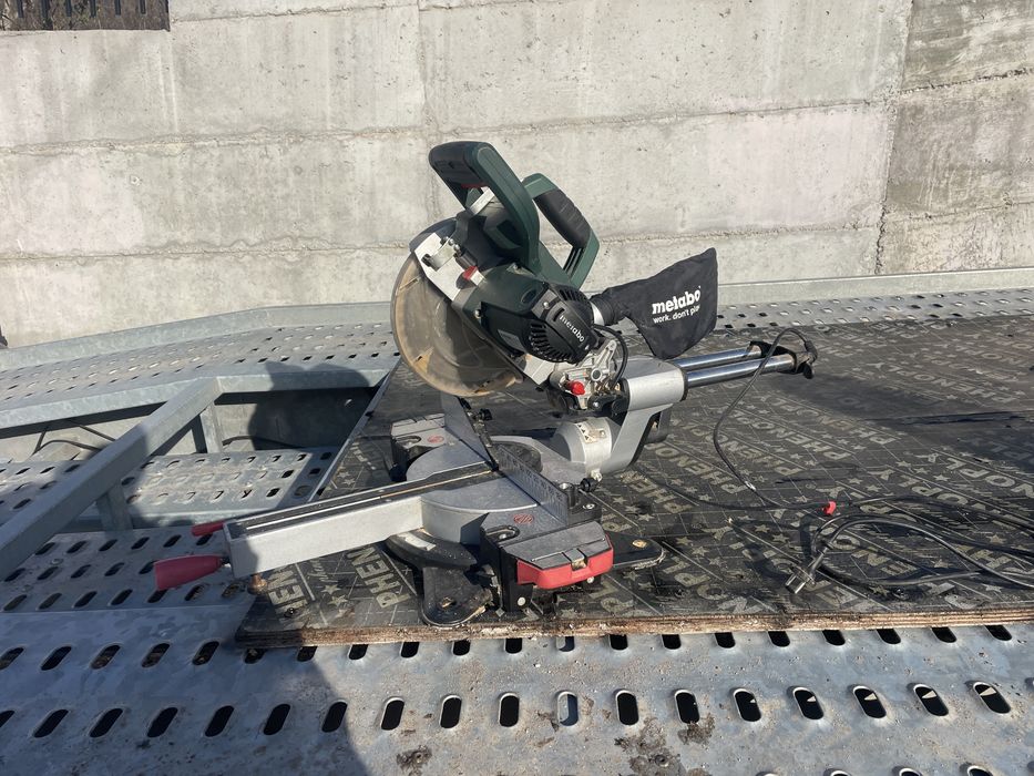 Настолен циркуляр МЕТАБО