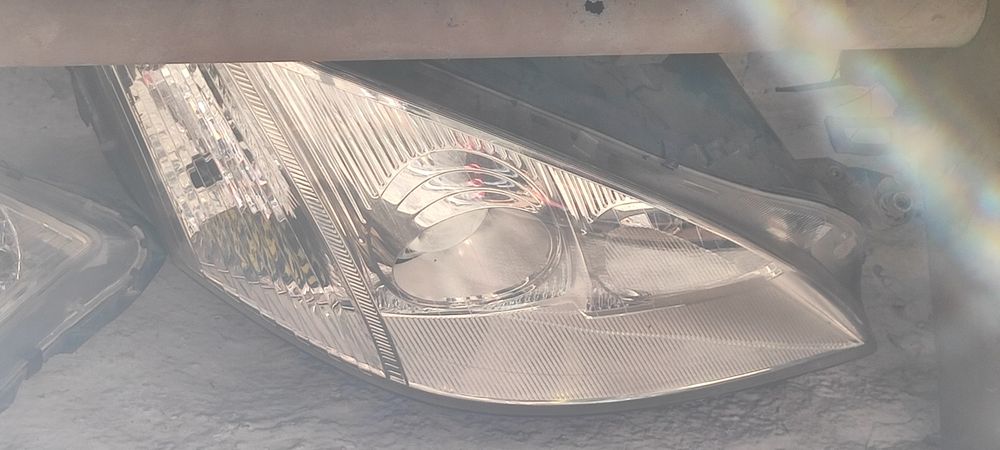 Продам Мерс 221 фара