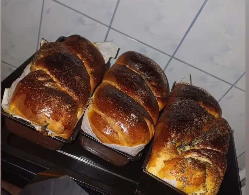 Cozonacul vesel vrea sa fie pe masa ta de sarbatori!