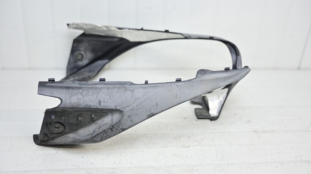 Carena Plastic Spate Evacuare Yamaha FZ6 2004 - 2009