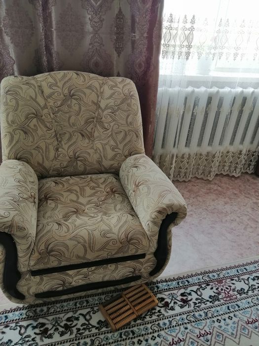 Кресло БУ. В хорошем состоянии. Недорого
