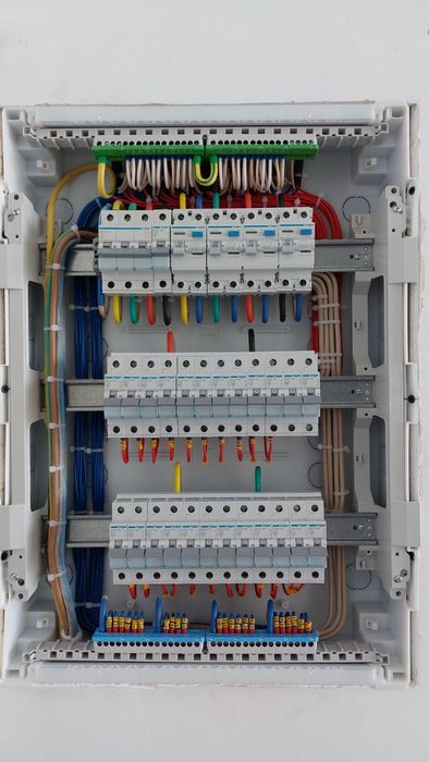 Электрик. Электромонтажные работы