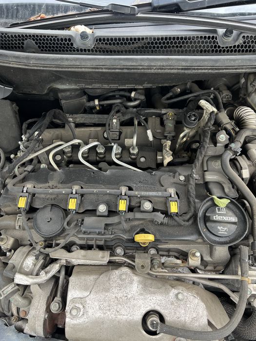 Dezmembrari piese Opel Astra  J 1.6d 110cp E6 2015 Piese cu factura si garantie!