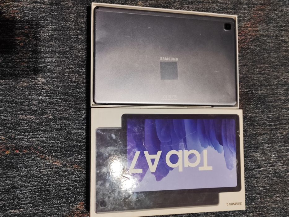 Самсунг Галакси Таб А7