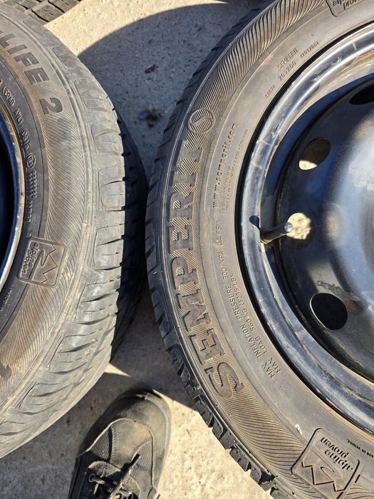 Jante 4x98 185-65r15 Semperit