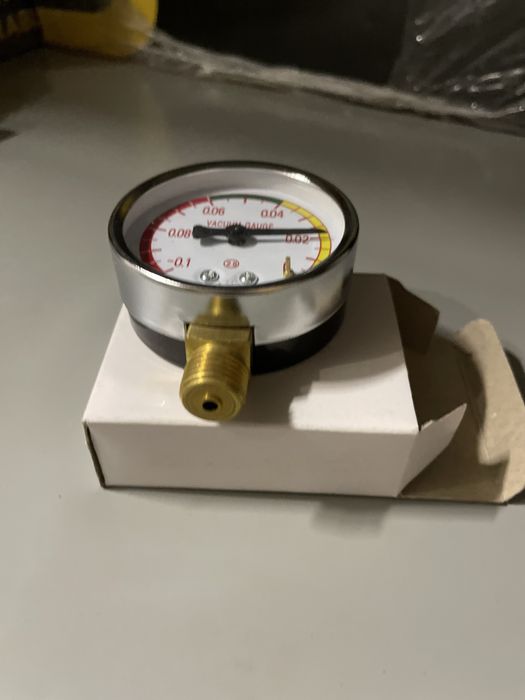 Вакуумметр для доильного аппарата