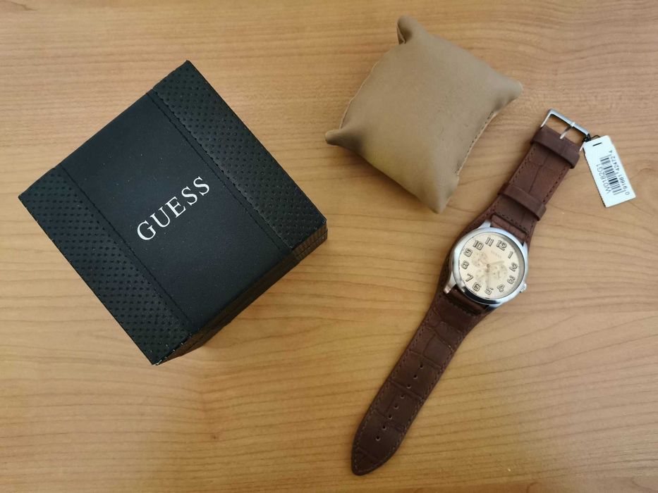 Ceas Guess Men W0182G1, curea-brățară piele