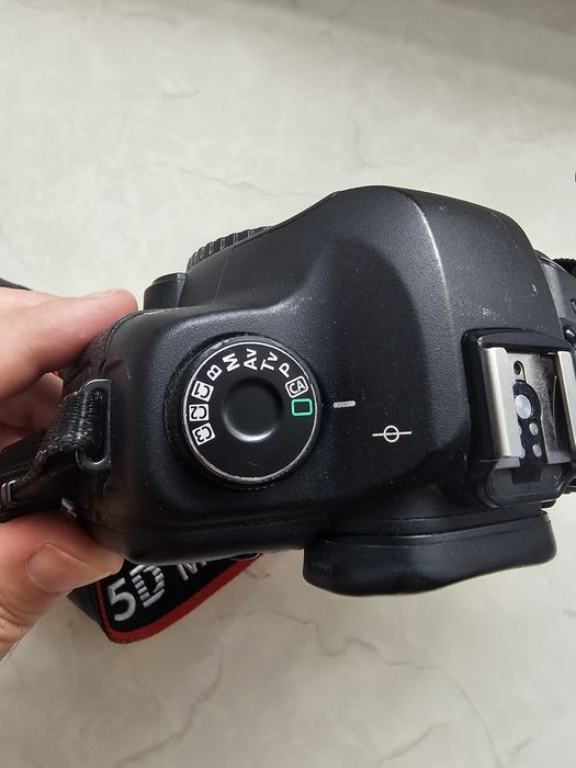 Canon 5D mark 2  body