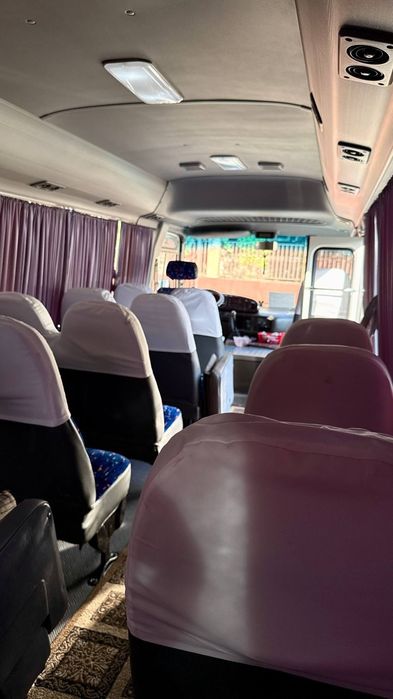 Toyota coaster  Mikroavtobus