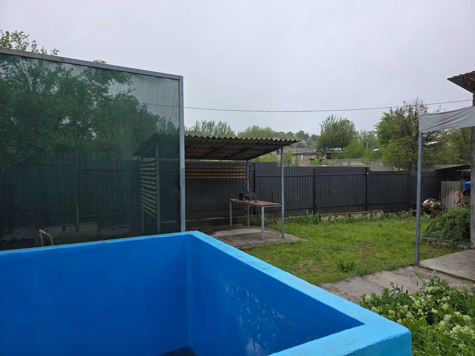 Сдаётся своя дача , звоните.