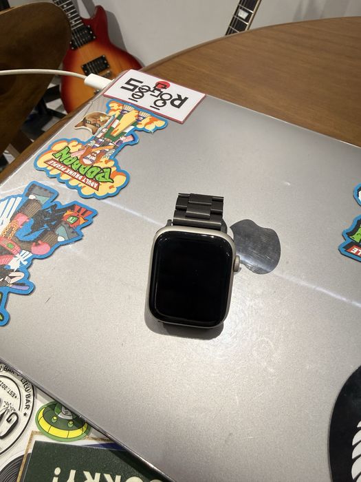 Apple Watch Series 7 45 мм (GPS)